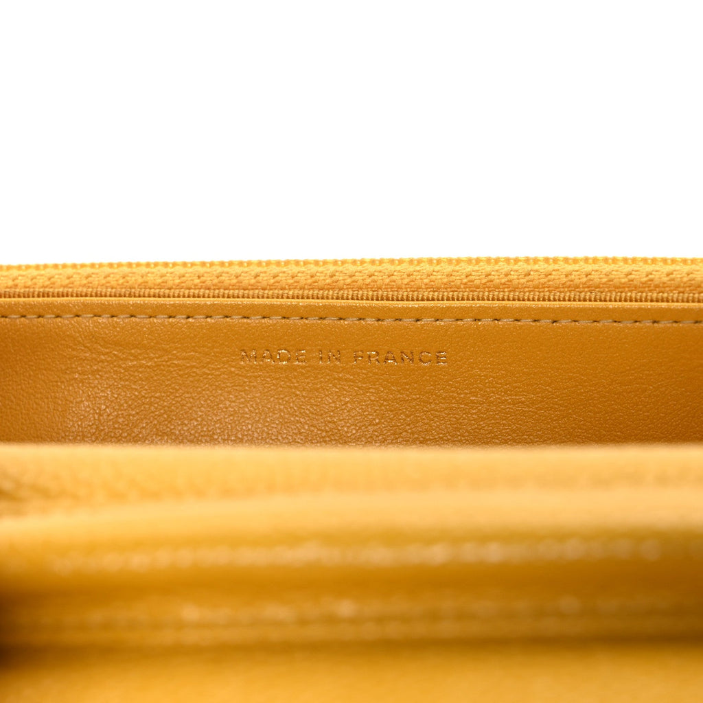 Caviar Quilted Wallet on Chain WOC Yellow