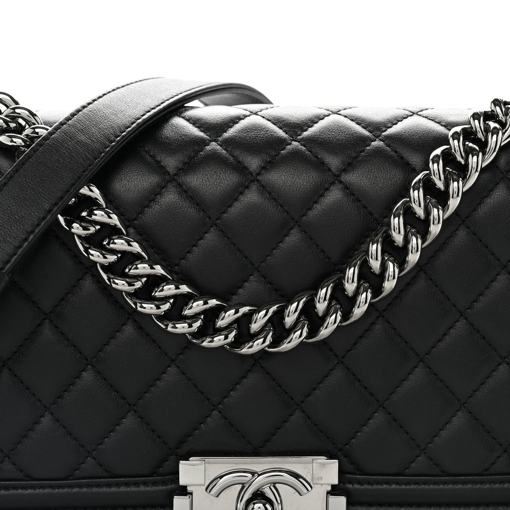 Lambskin Quilted Medium Boy Flap Black