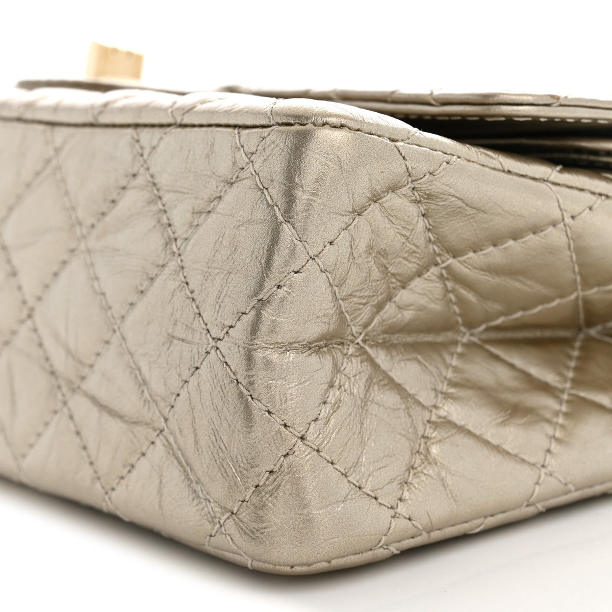 Metallic Aged Calfskin Quilted 2.55 Reissue 225 Flap Pale Gold