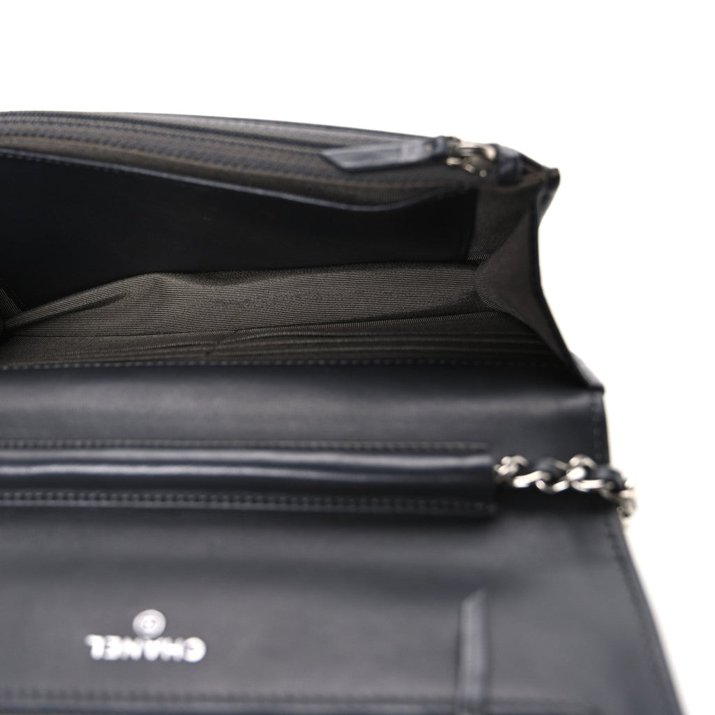 Lambskin Quilted Wallet On Chain WOC Black