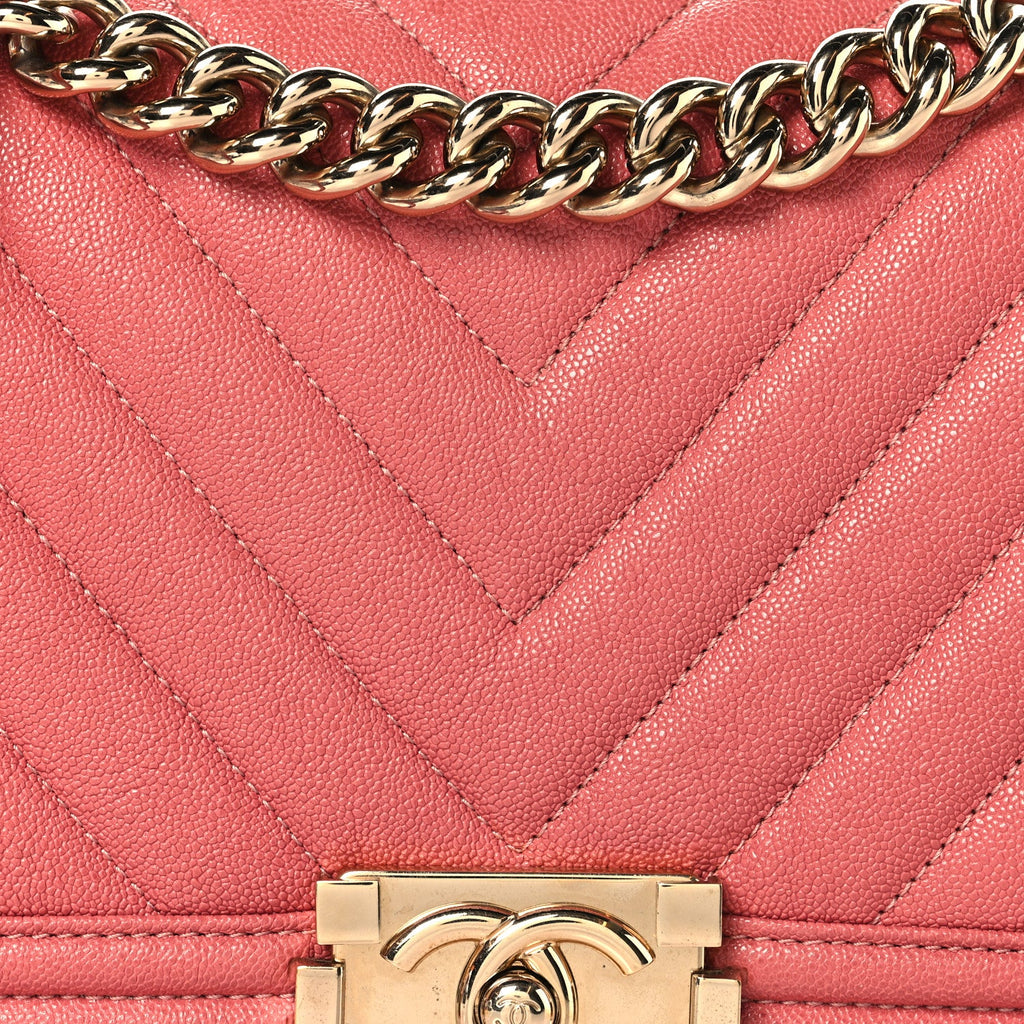 Caviar Chevron Quilted Medium Boy Flap Pink