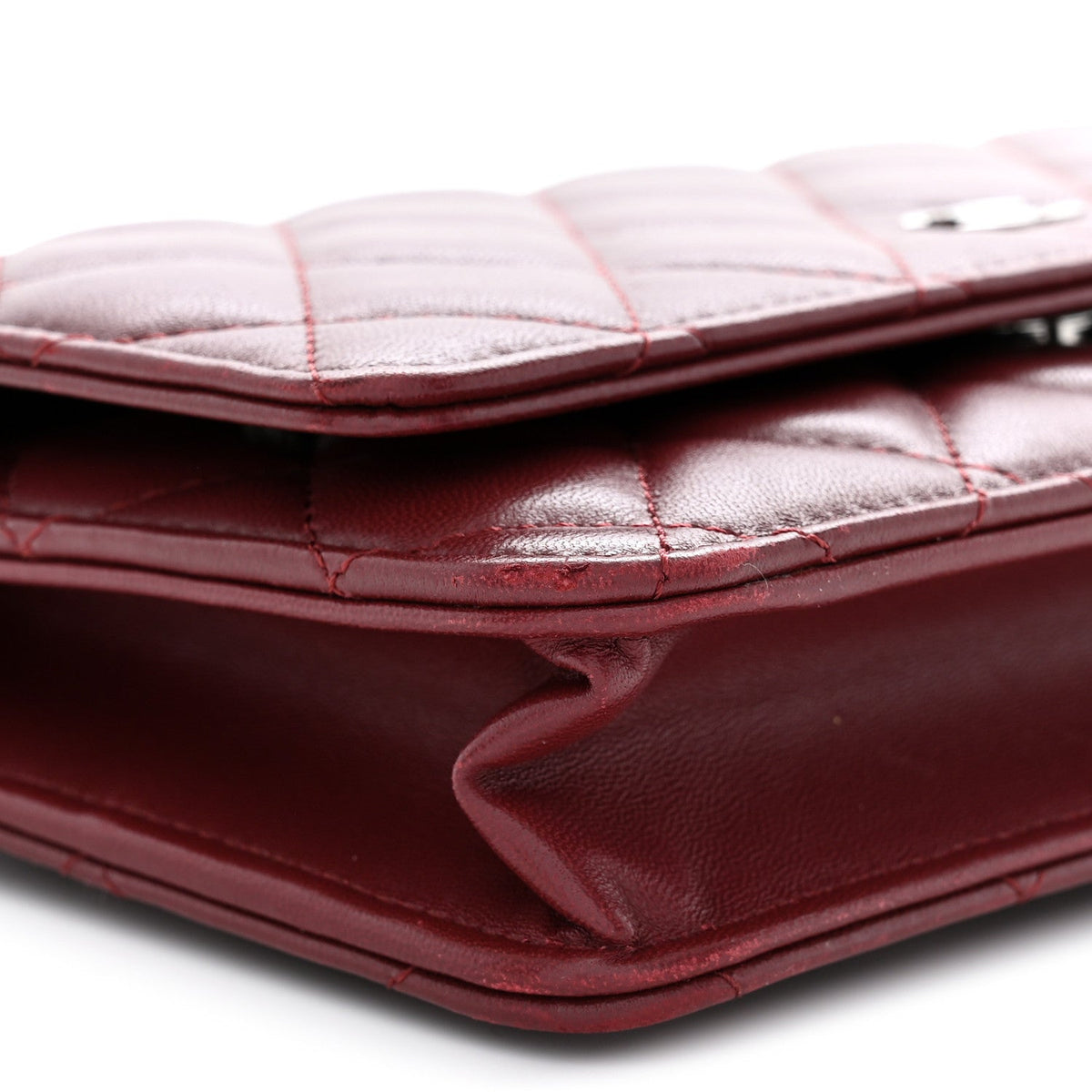 Lambskin Quilted Wallet On Chain WOC Burgundy