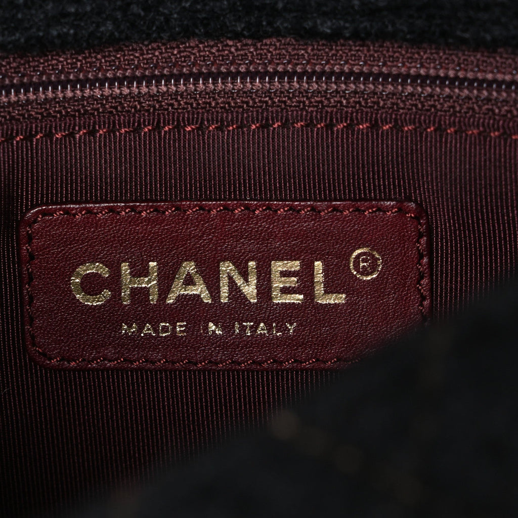 Wool Contrast Stitch Mini Square Flap Charcoal
