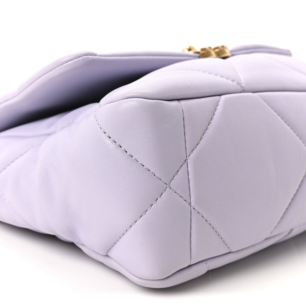 Lambskin Quilted Medium Chanel 19 Flap Light Purple