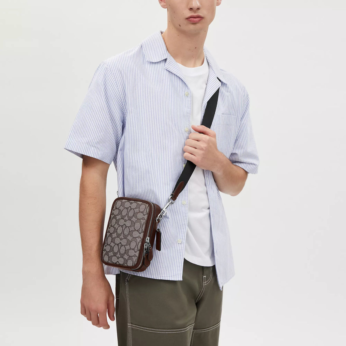 Coach Outlet Stanton Crossbody In Signature Jacquard