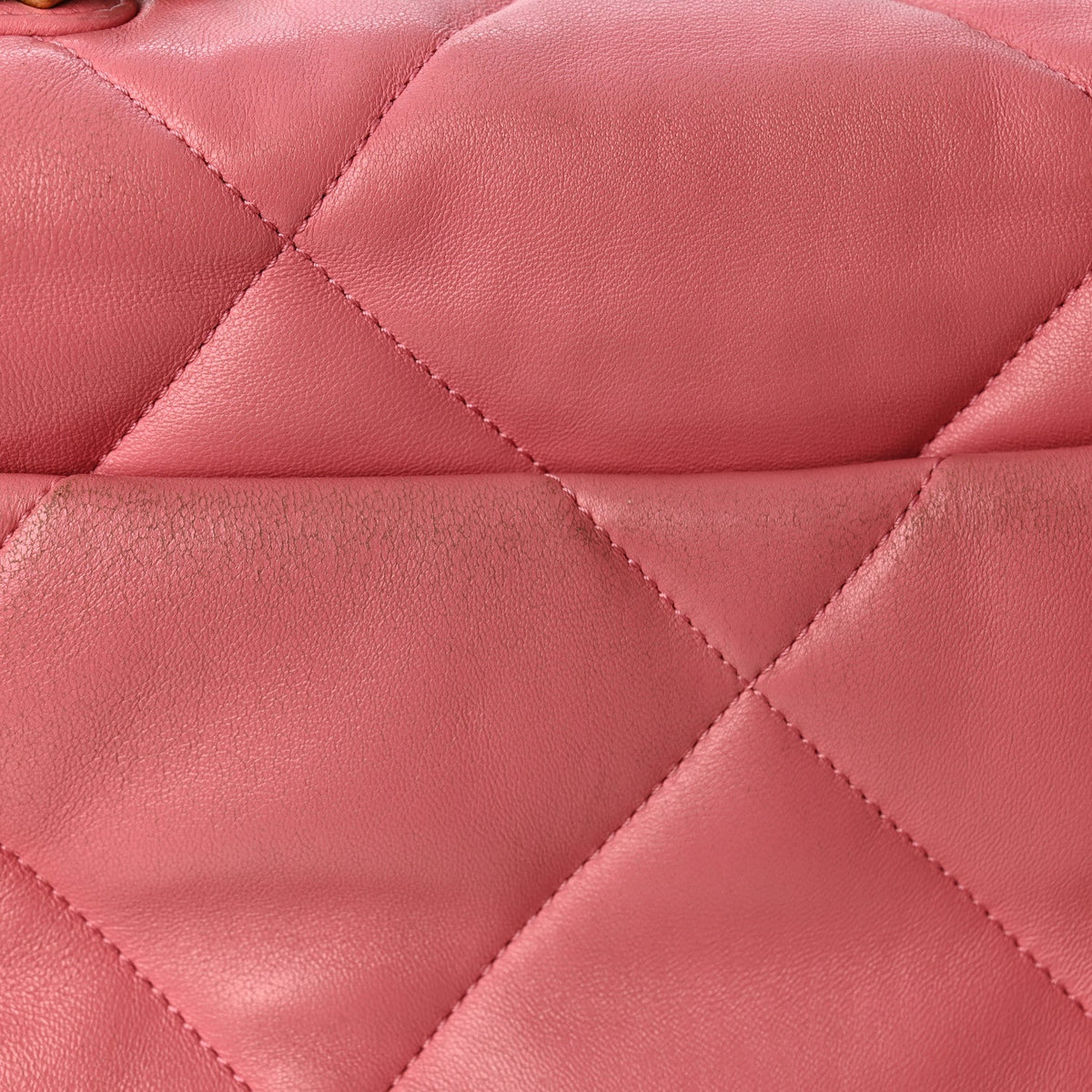 Lambskin Quilted Medium Chanel 19 Flap Pink