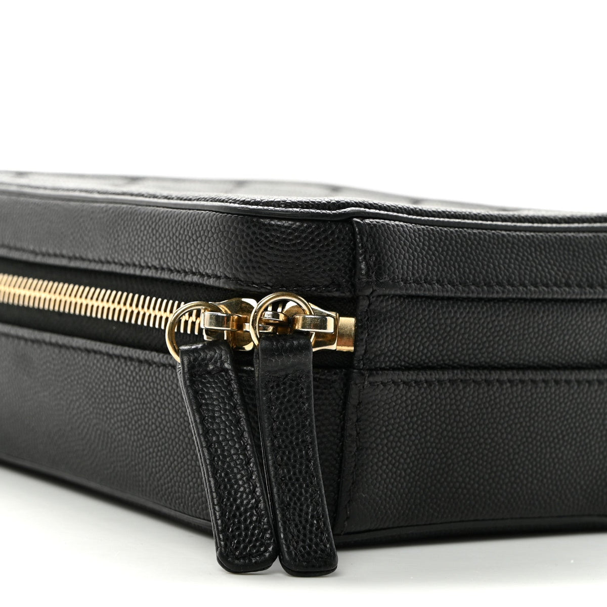 Caviar Quilted CC North South Filigree Vanity Case Black