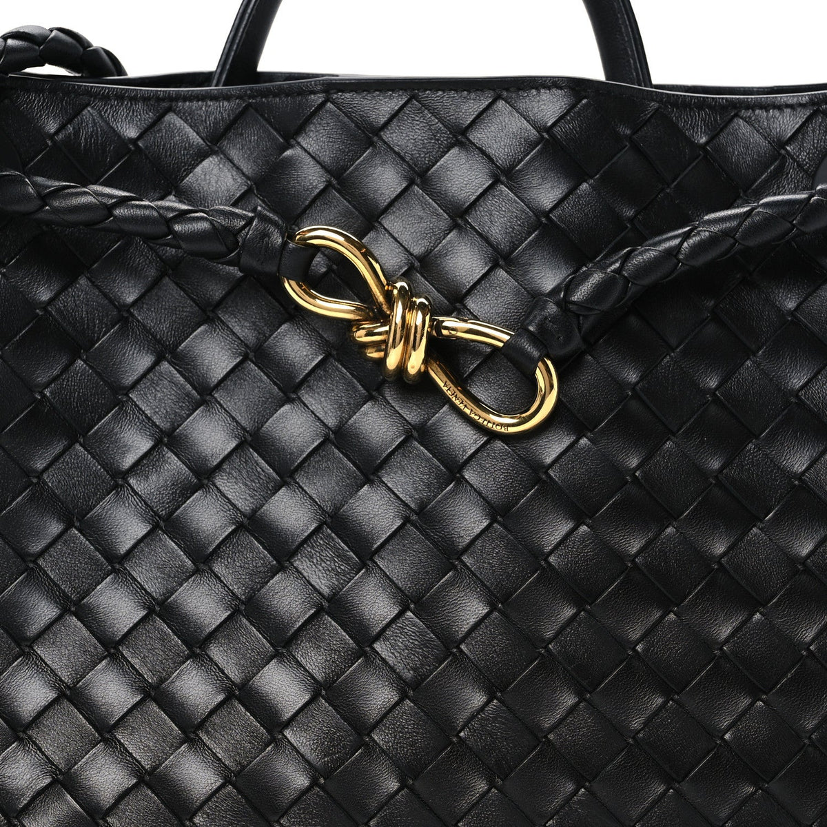 Nappa Intrecciato Medium Andiamo Shoulder Bag Black