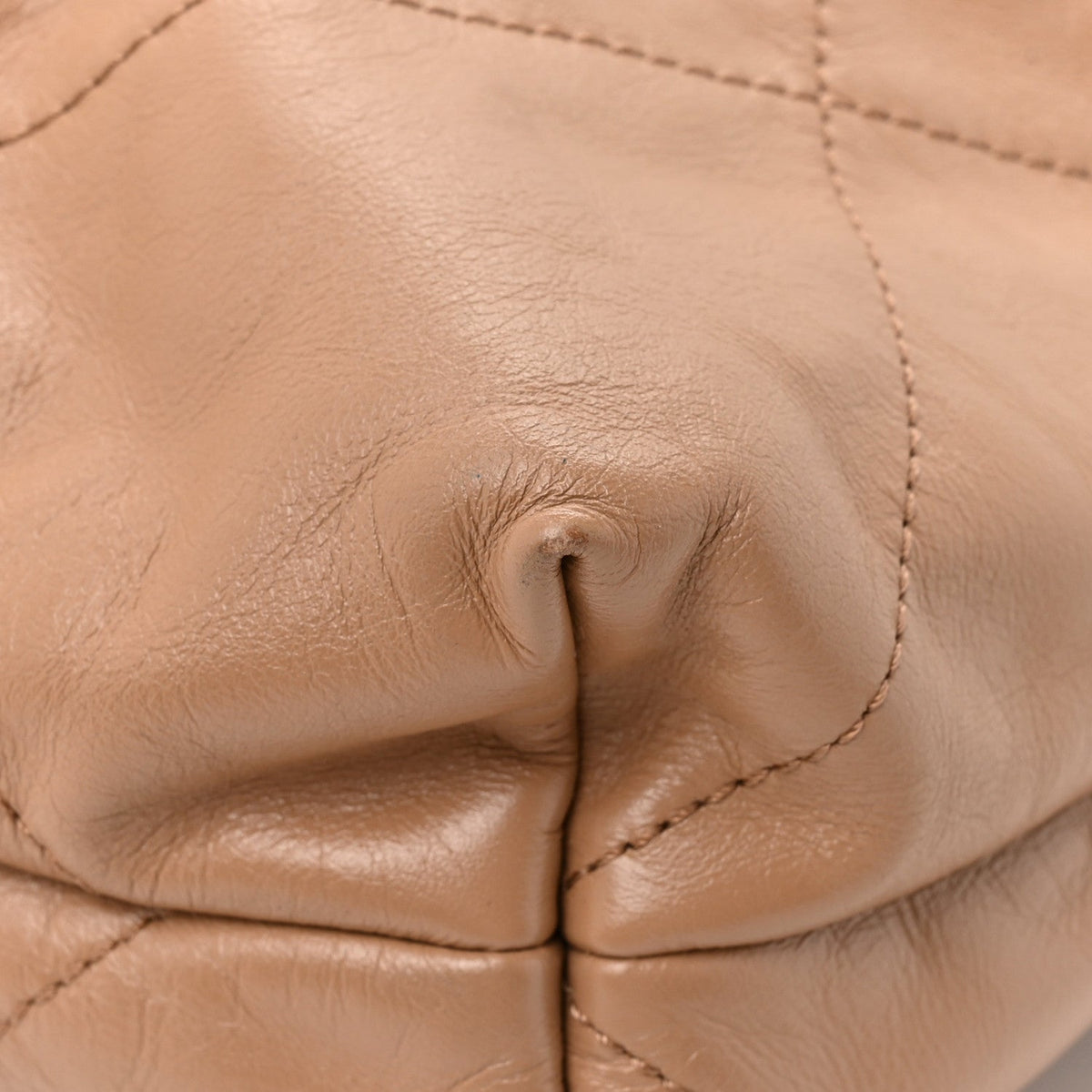 Shiny Calfskin Quilted Chanel 22 Beige