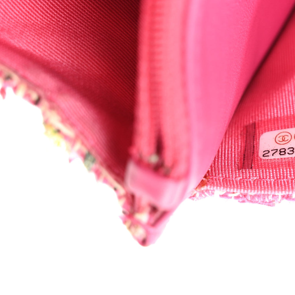 Tweed Quilted Wallet On Chain WOC Pink