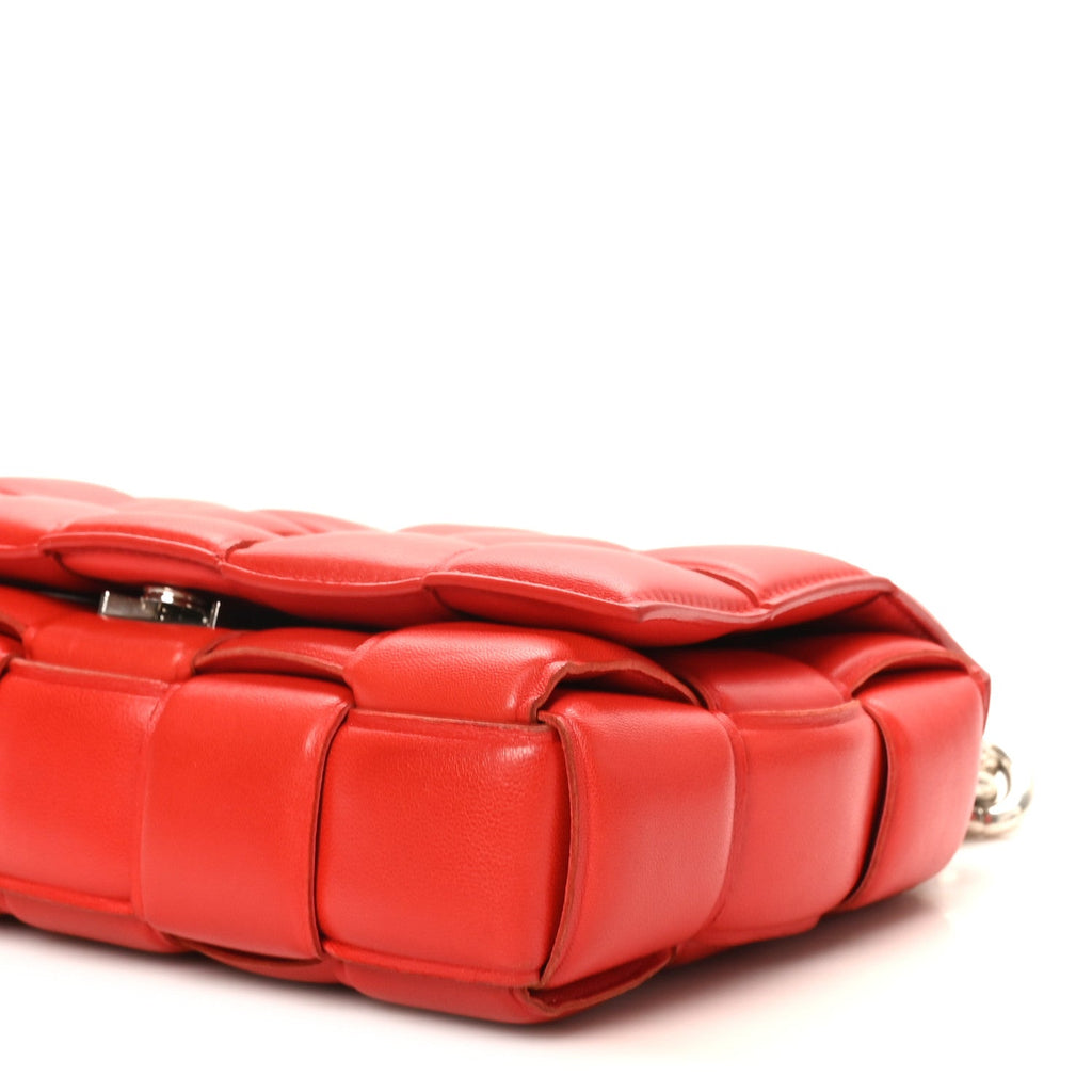 Lambskin Maxi Intreccio Padded Chain Cassette Crossbody Bag Nail Polish