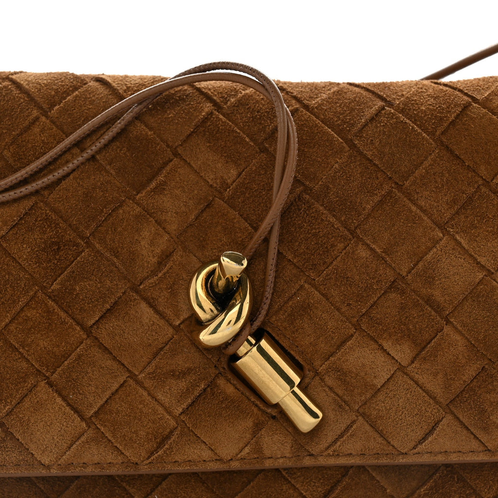 Suede Intrecciato Andiamo Pouch On Strap Dark Caramel