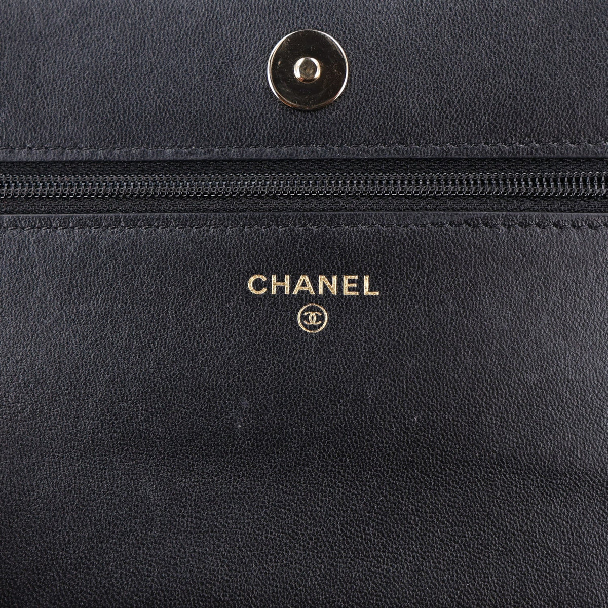 Lambskin Quilted Pearl Wallet On Chain WOC Black