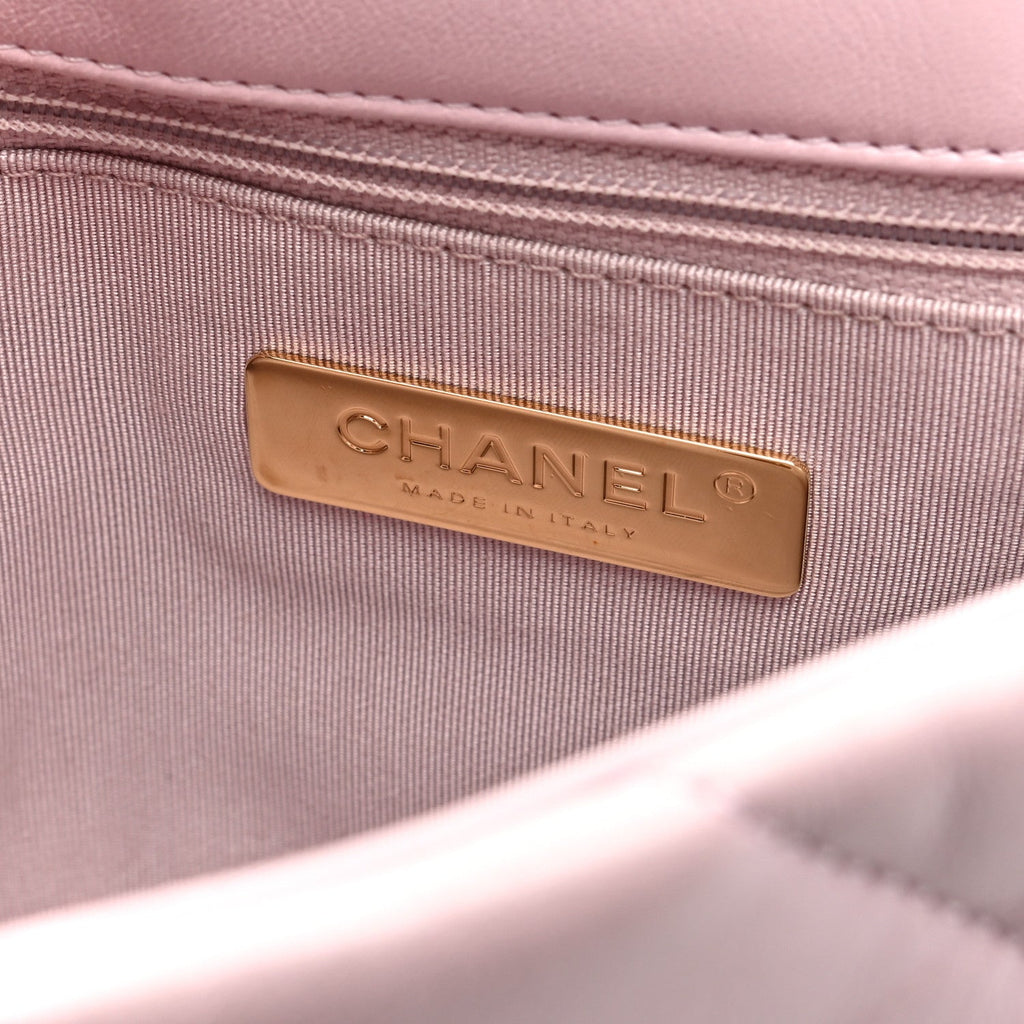 Lambskin Quilted Medium Chanel 19 Flap Light Pink
