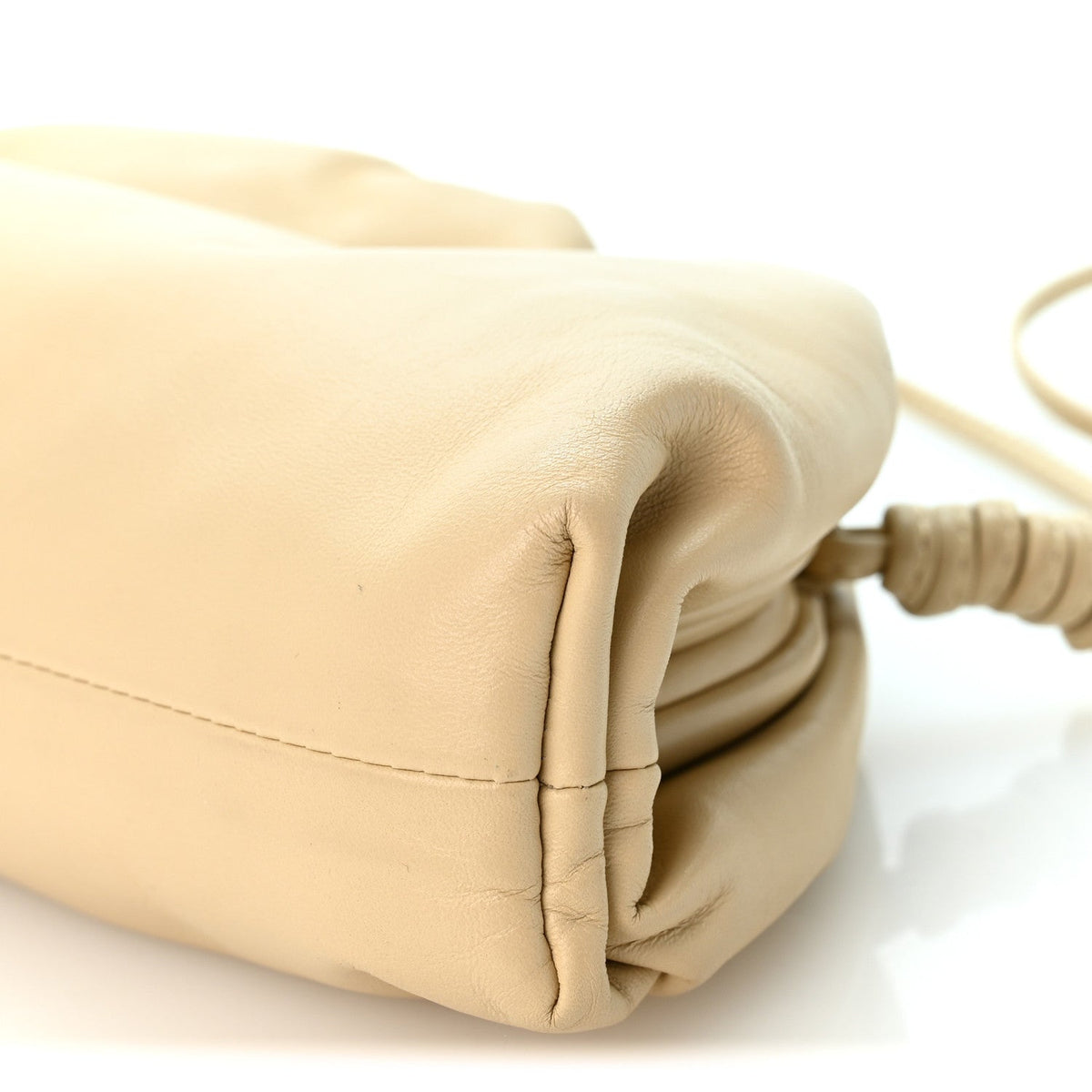 Butter Calfskin The Mini Pouch Tapioca