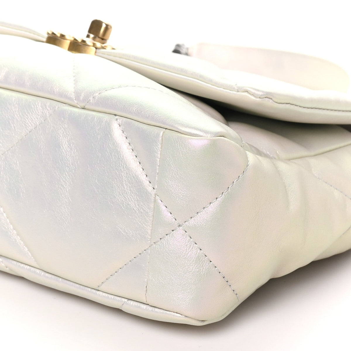 Iridescent Calfskin Quilted Medium Chanel 19 Flap White