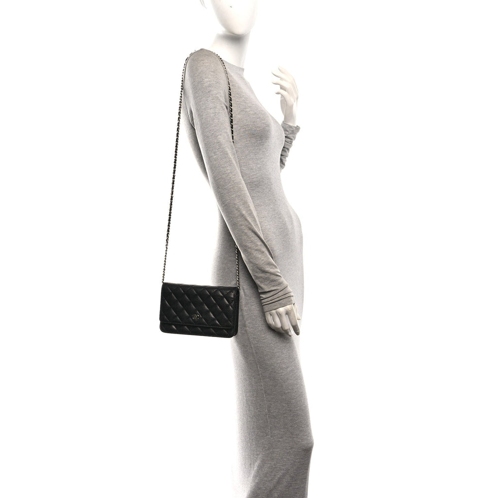 Caviar Quilted Wallet on Chain WOC Black
