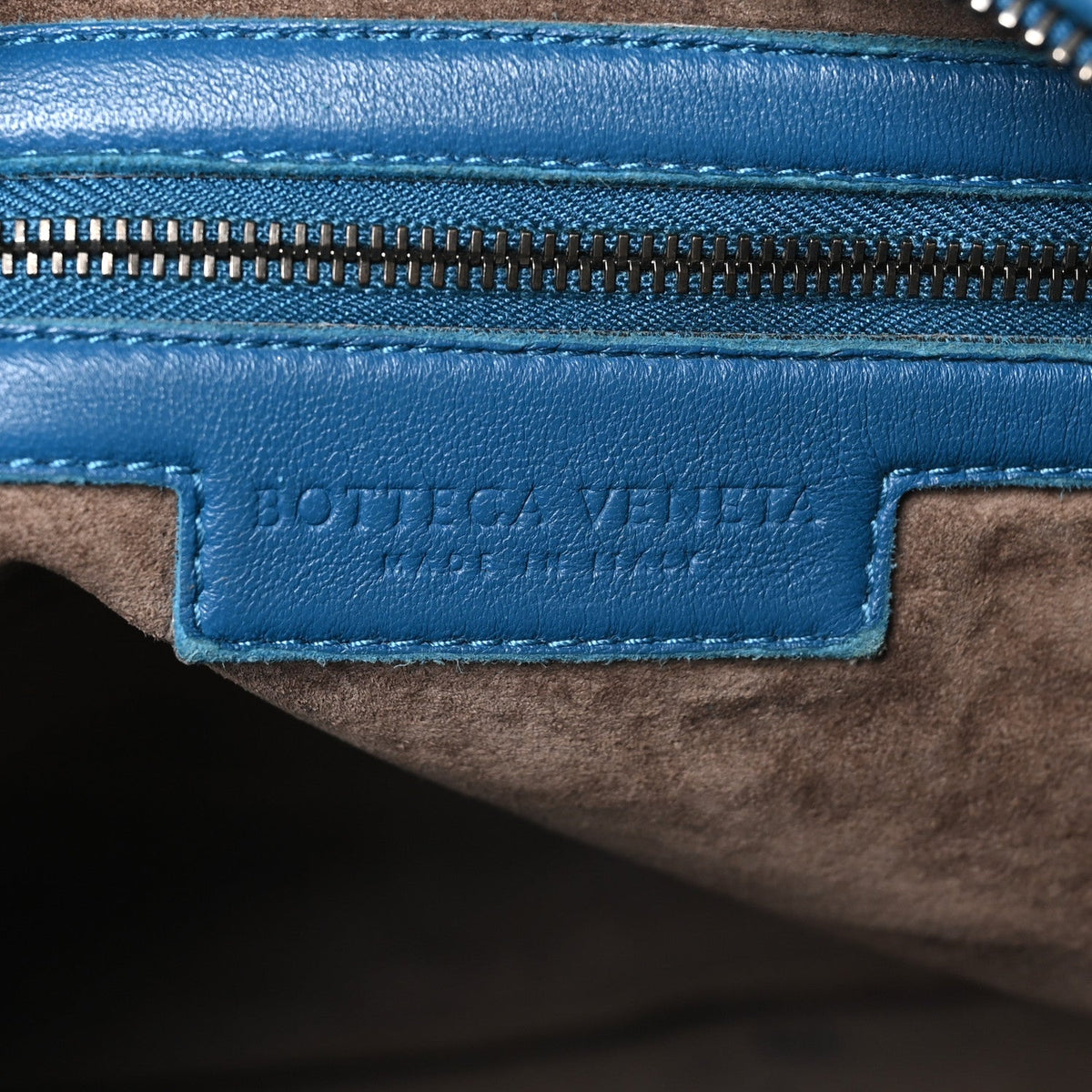 Nappa Intrecciato Large Veneta Hobo Empire