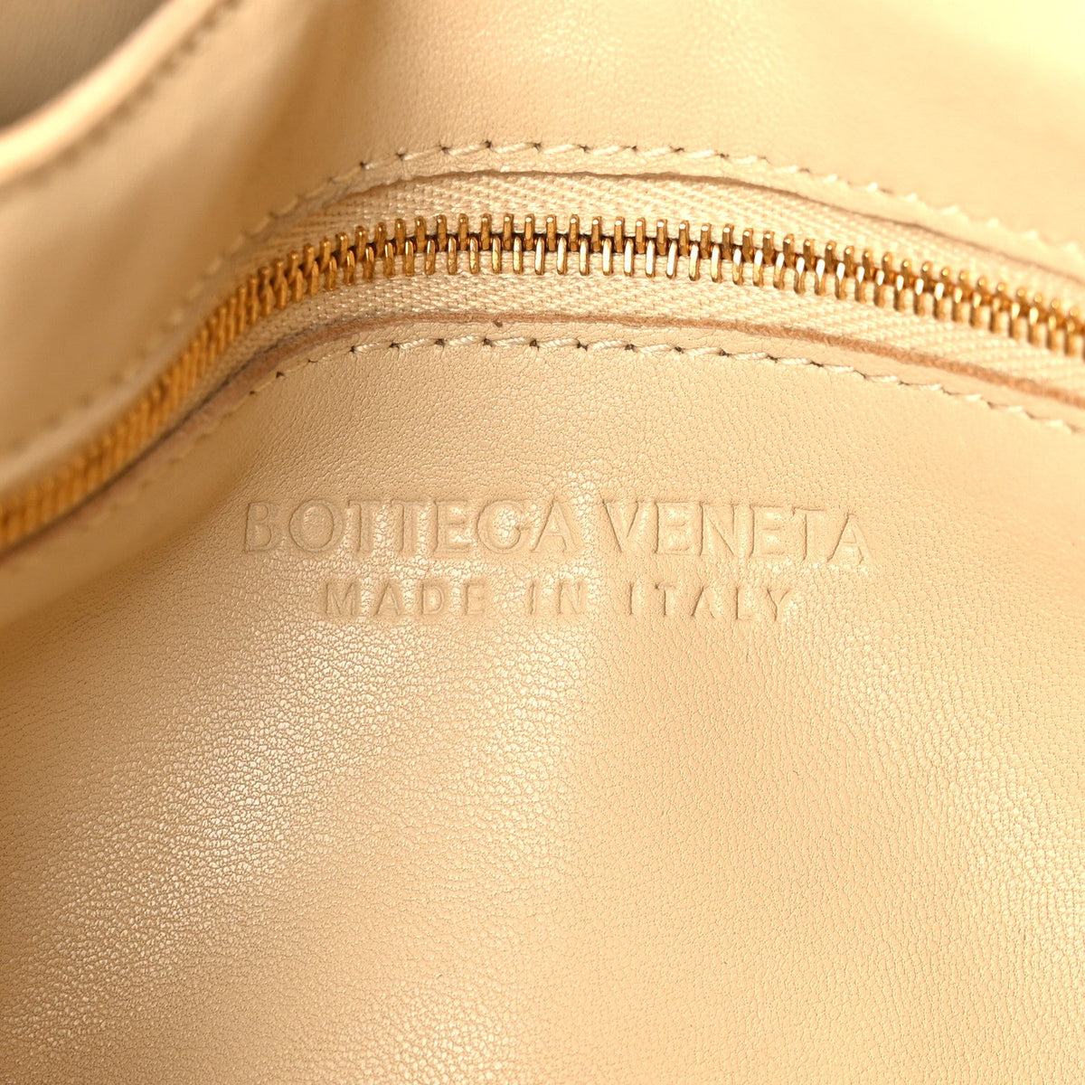 Grained Calfskin Maxi Intrecciato Cassette Crossbody Bag Porridge