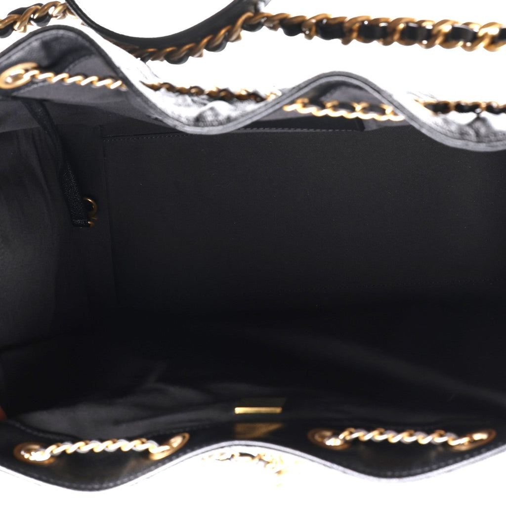 Caviar Quilted Medium Chanel 25 Handbag Black