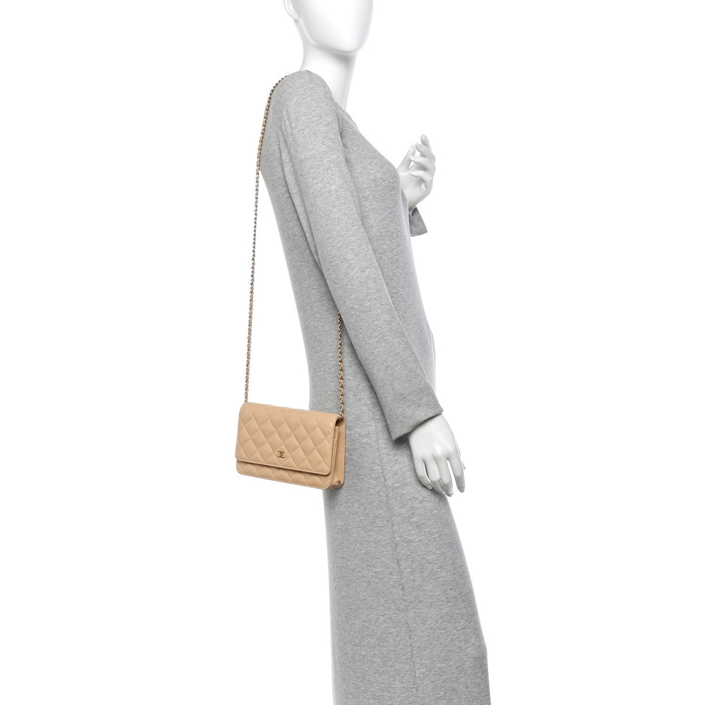 Caviar Quilted Wallet on Chain WOC Beige
