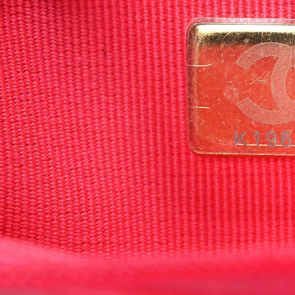 Lambskin Enamel Quilted CC Wallet on Chain WOC Pink