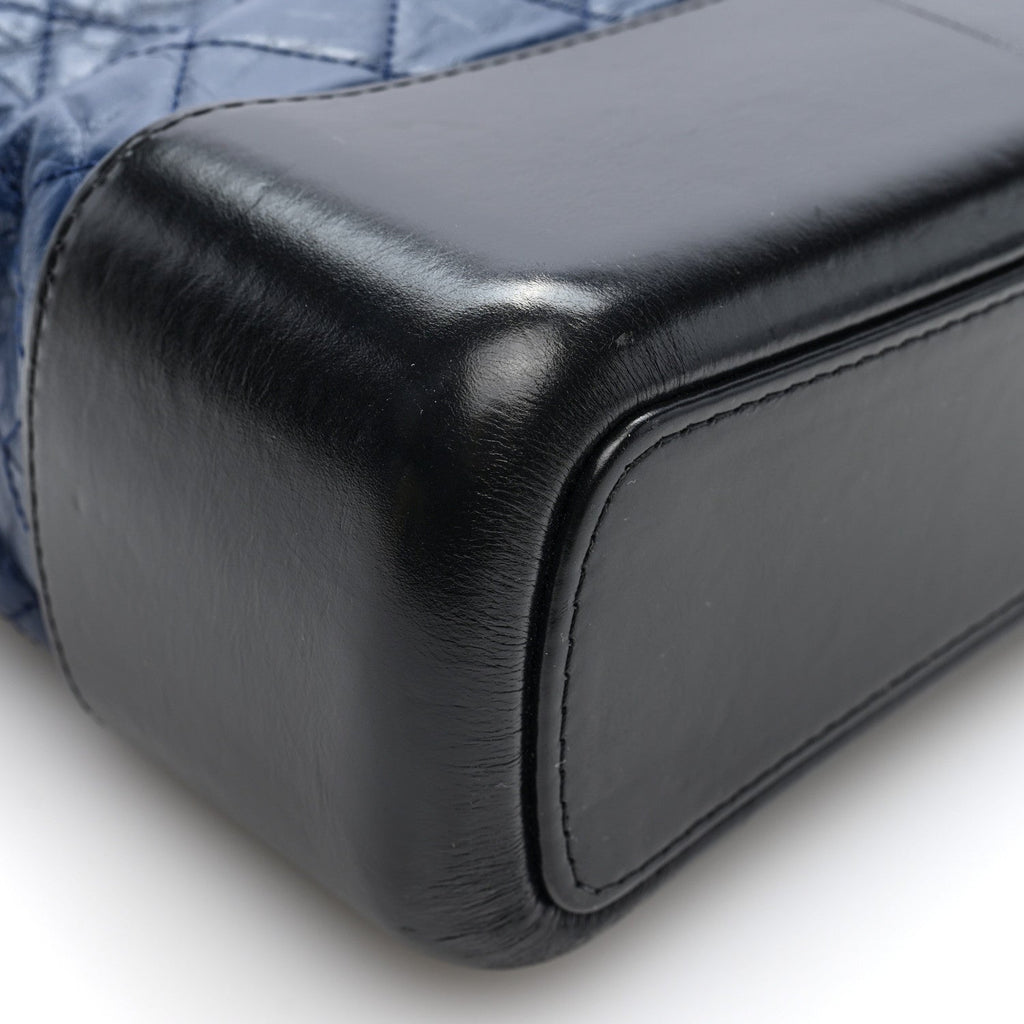 Aged Calfskin Quilted Medium Gabrielle Hobo Navy Black