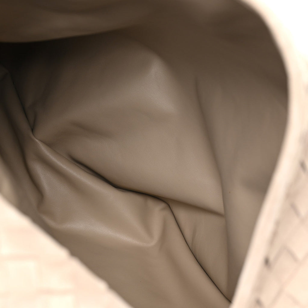 Suede Intrecciato Large Hop Ecru