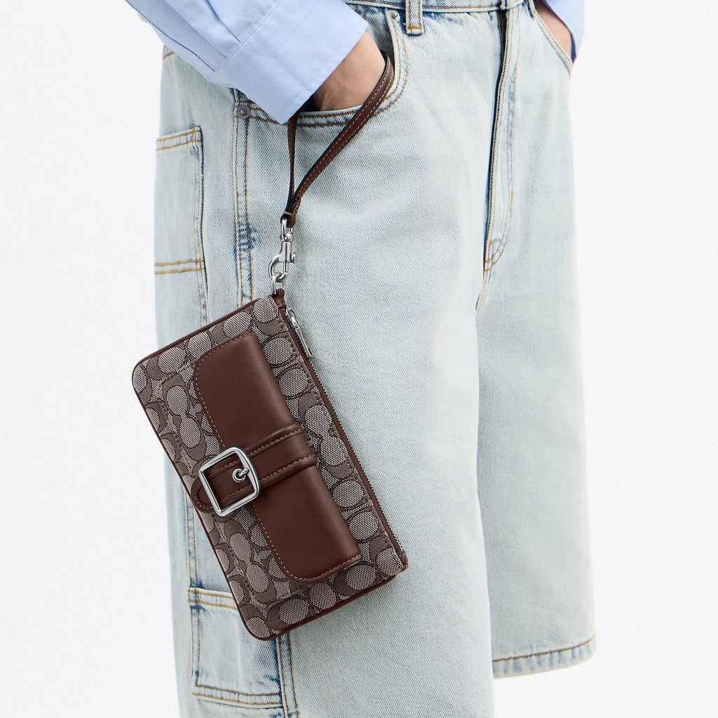 Coach Outlet Ashton Wristlet In Signature Jacquard