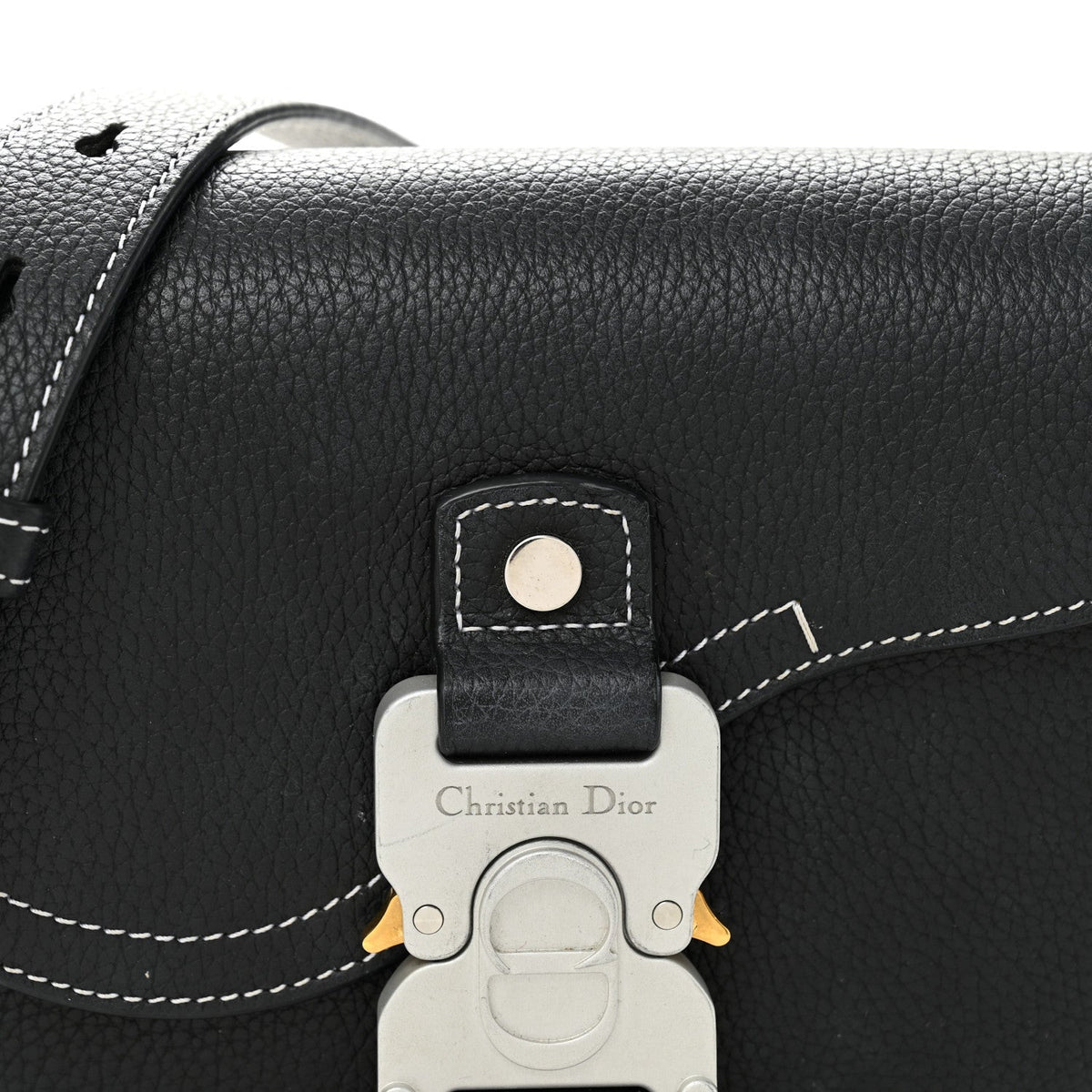 Grained Calfskin Saddle Messenger Bag With Strap Black