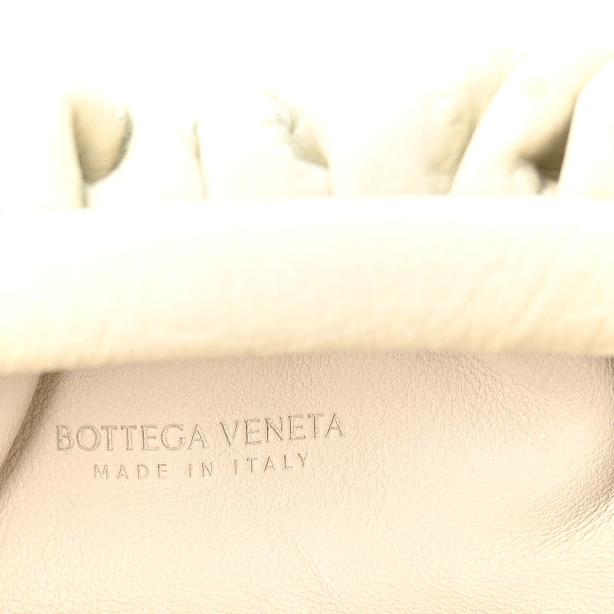 Ostrich The Mini Pouch White