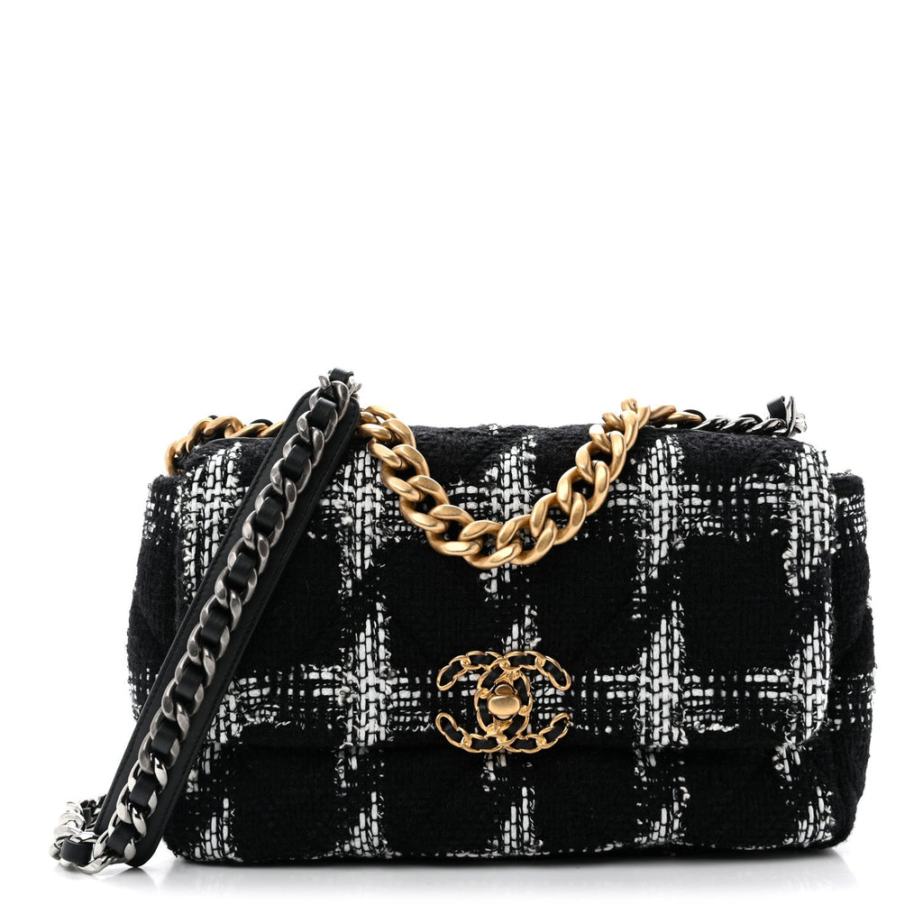 Tweed Quilted Medium Chanel 19 Flap Black White