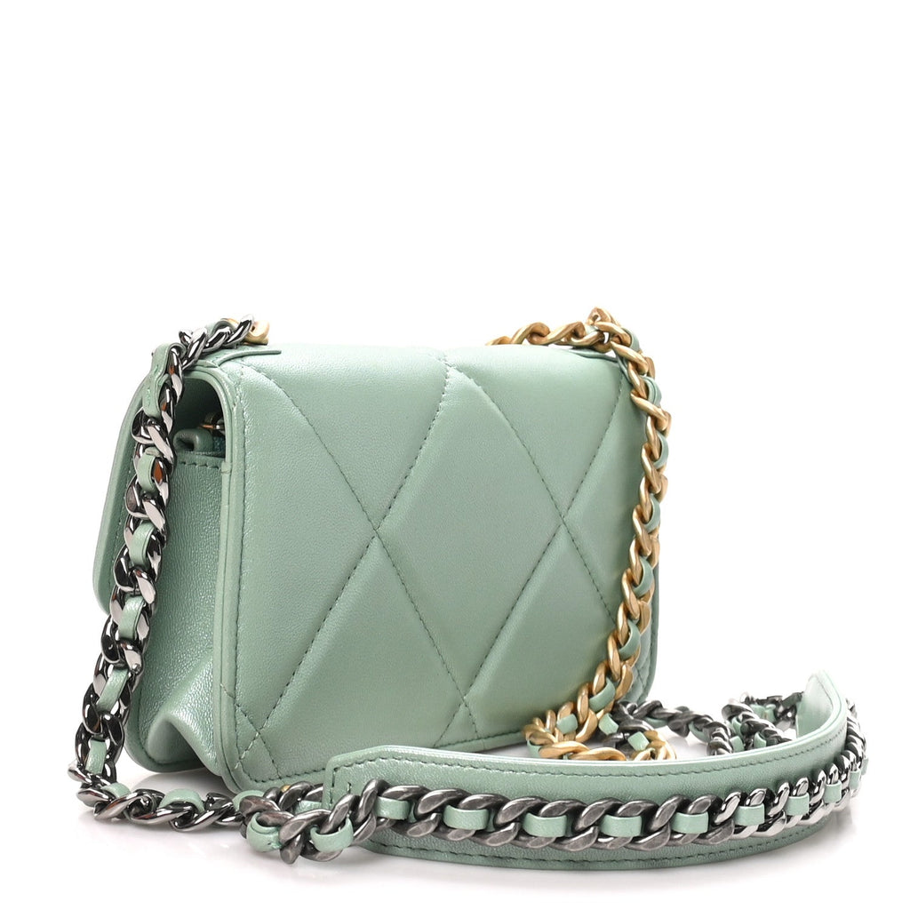 Lambskin Quilted Chanel 19 Flap Phone Holder With Chain Green