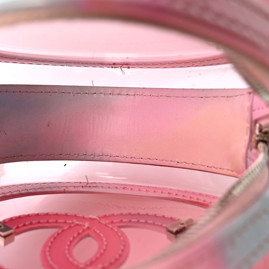 PVC Lambskin Filigree Round Clutch With Chain Pink