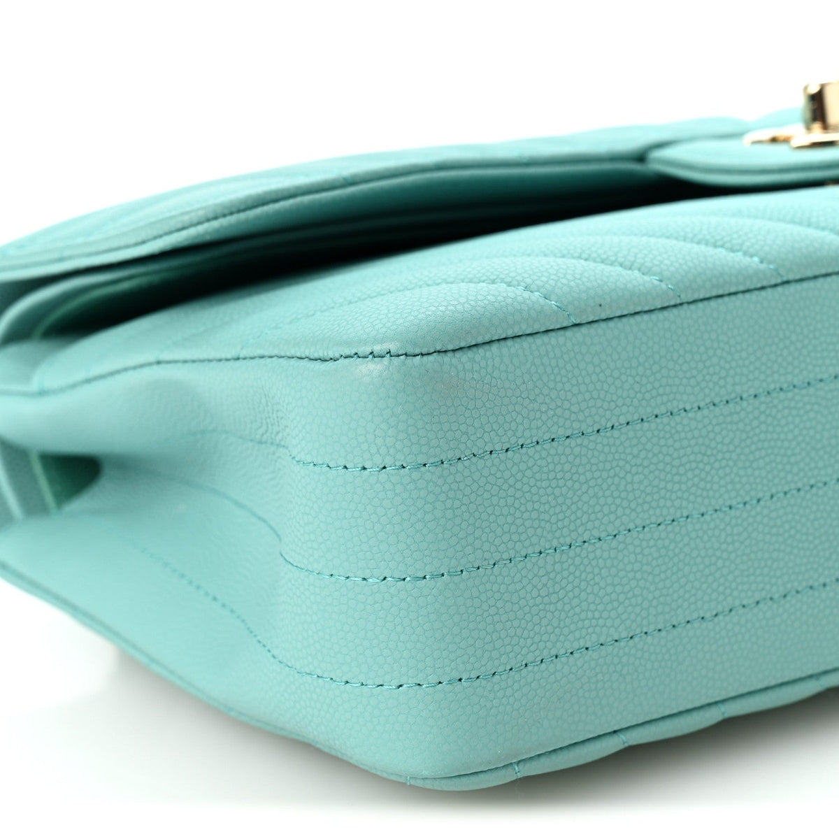 Caviar Flat Chevron Quilted Medium Double Flap Green