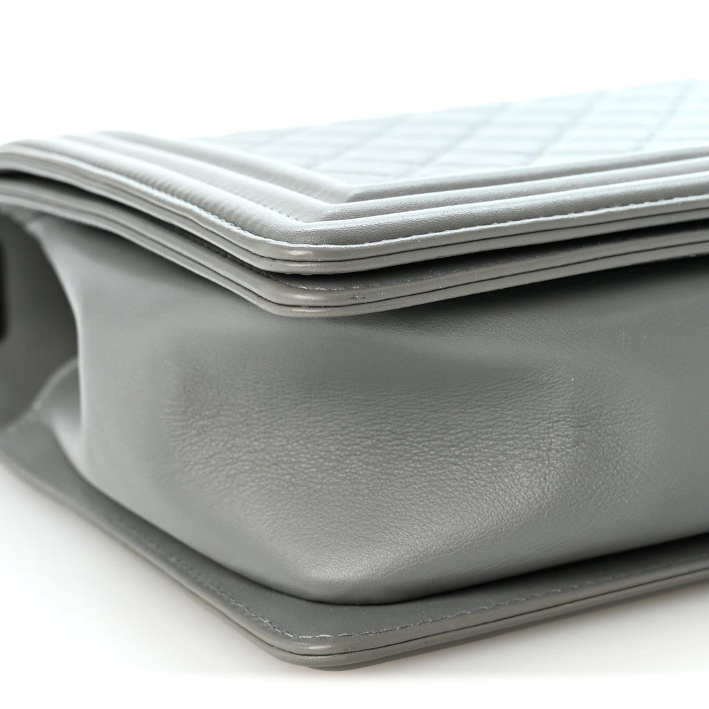 Lambskin Quilted New Medium Boy Flap Grey