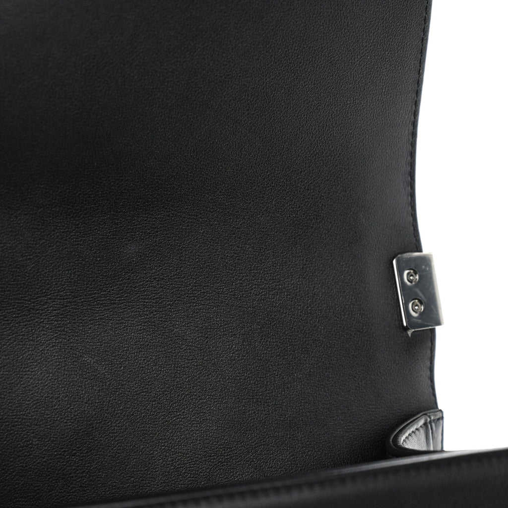 Lambskin Quilted Medium Boy Flap Black
