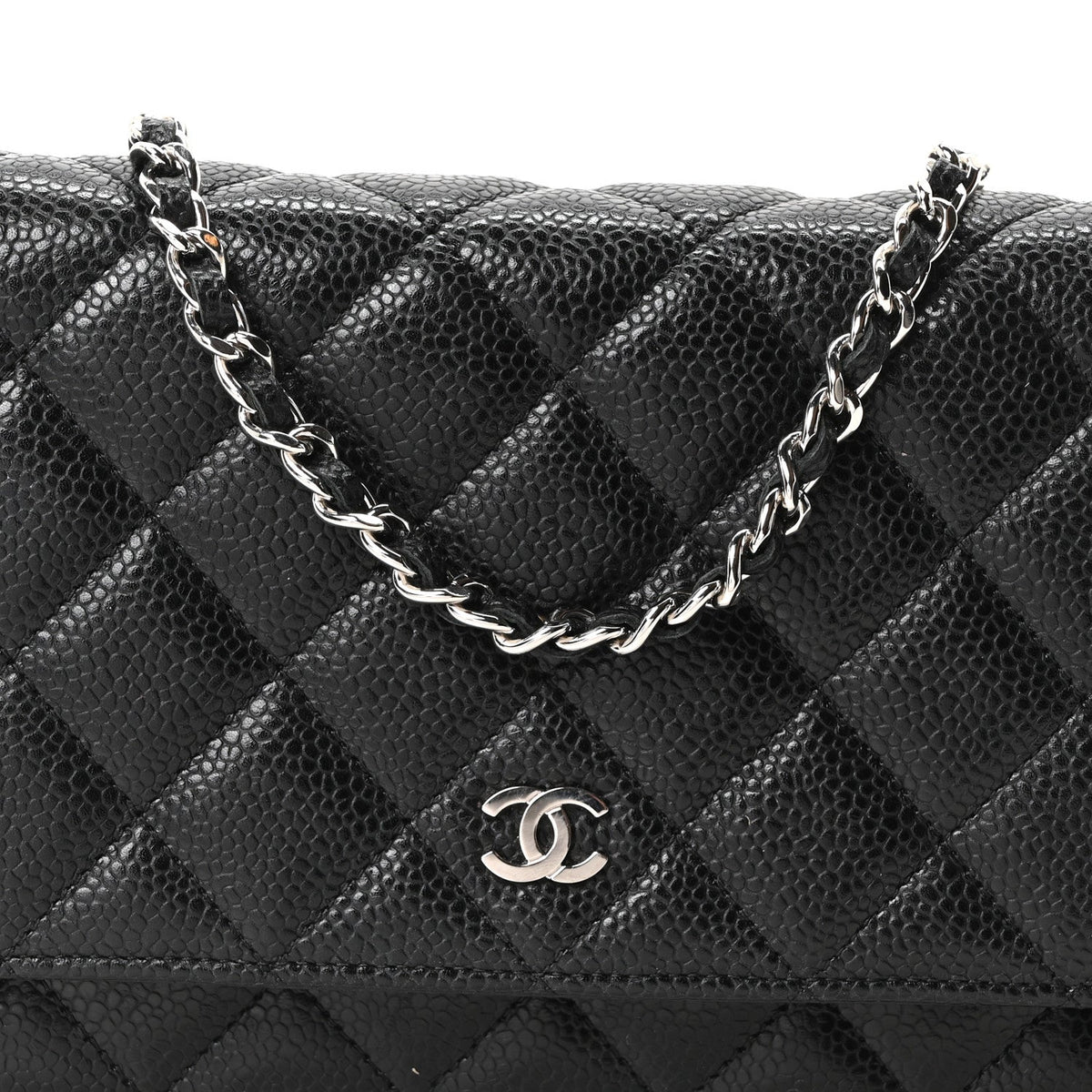 Caviar Quilted Wallet on Chain WOC Black