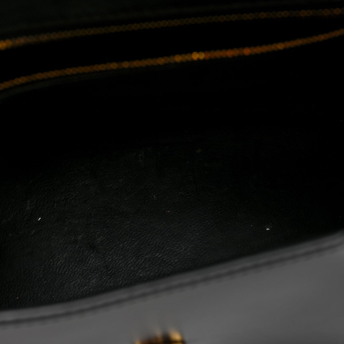 Shiny Box Calfskin Small Hourglass Top Handle Bag Black