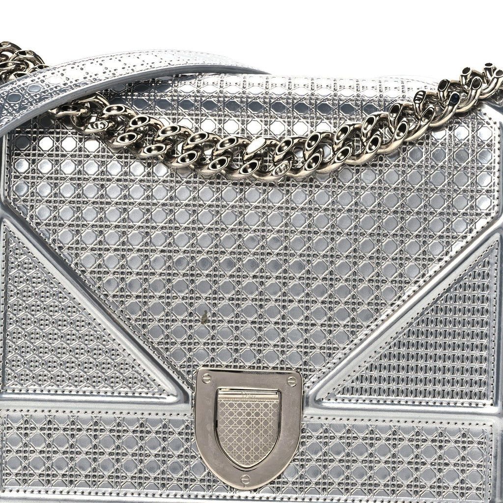 Metallic Patent Micro-Cannage Medium Diorama Flap Bag Silver