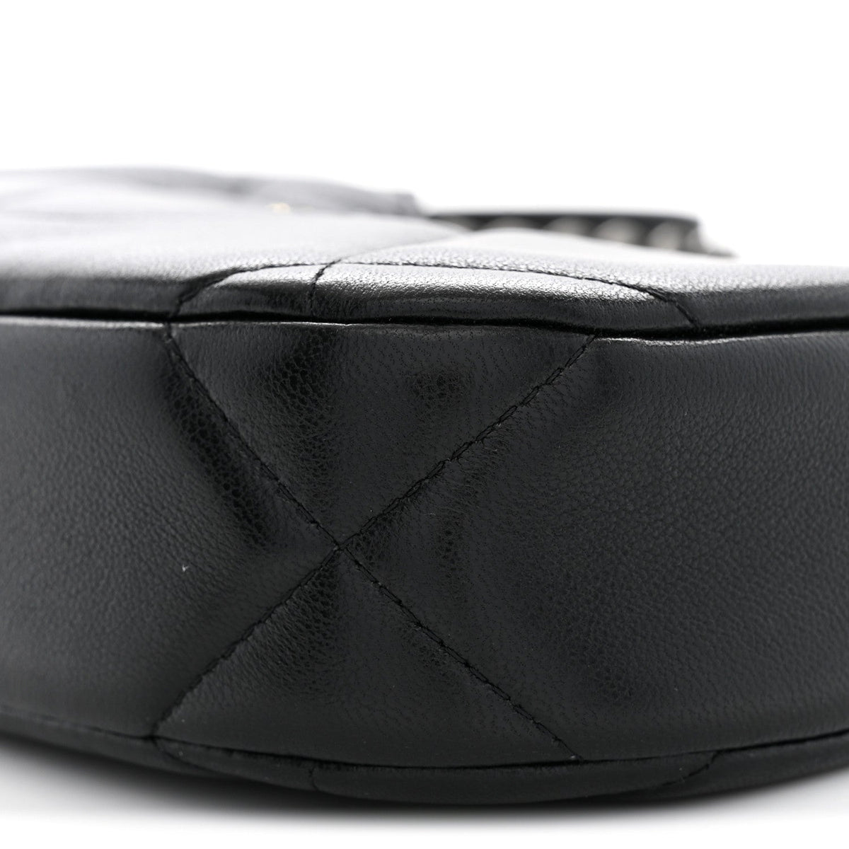 Lambskin Quilted Chanel 19 Hobo Clutch With Chain Black