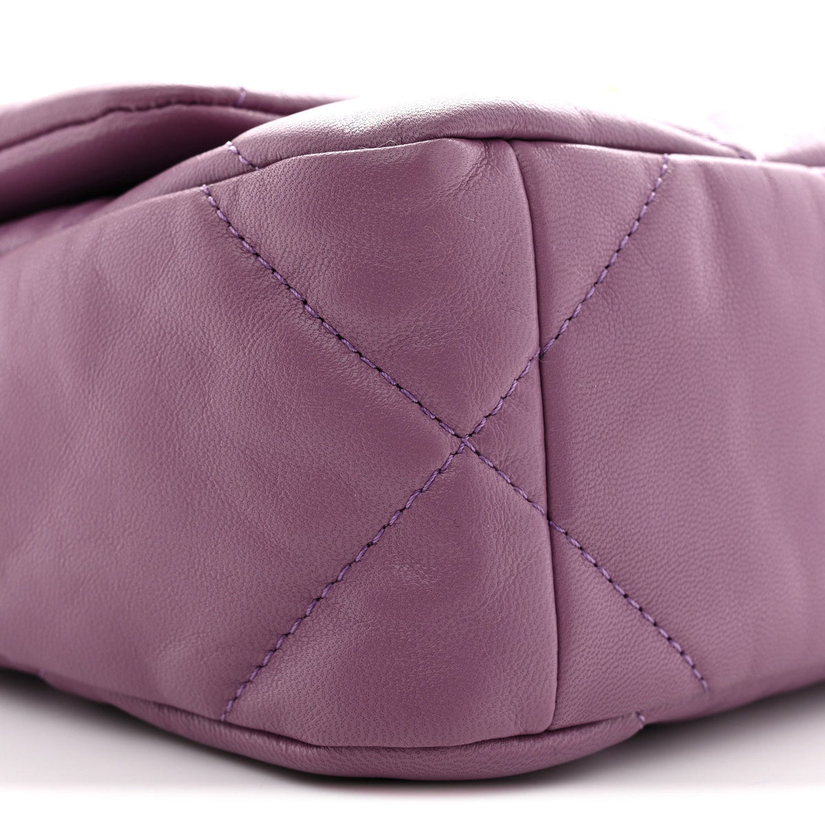 Goatskin Quilted Medium Chanel 19 Flap Violet Purple