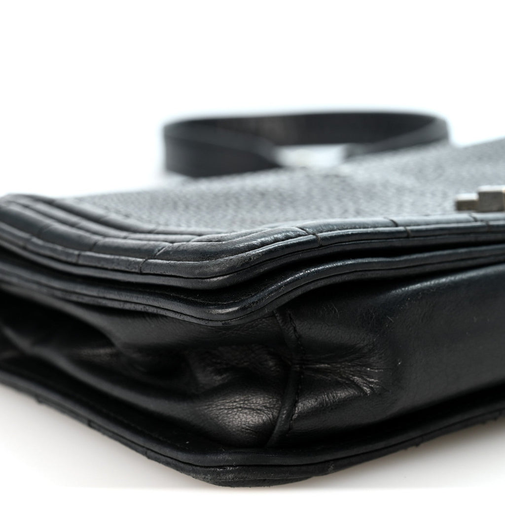 Galuchat Stingray Medium Boy Flap Black