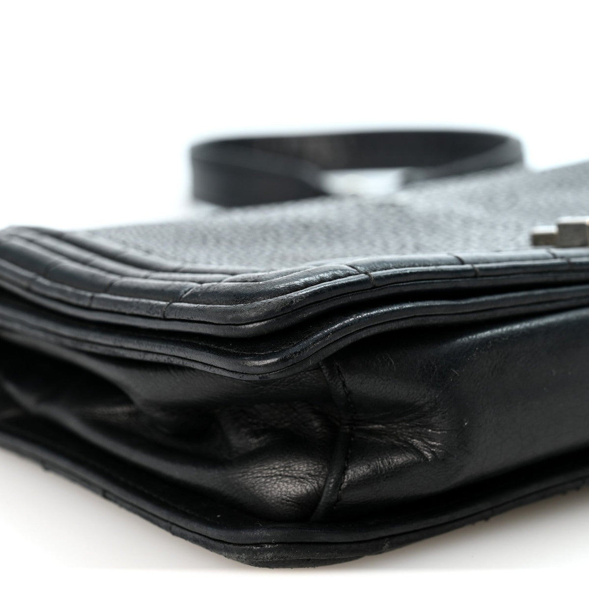 Galuchat Stingray Medium Boy Flap Black