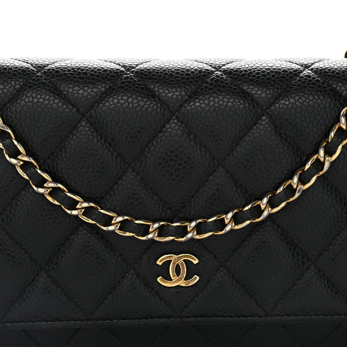 Caviar Quilted Wallet on Chain WOC Black