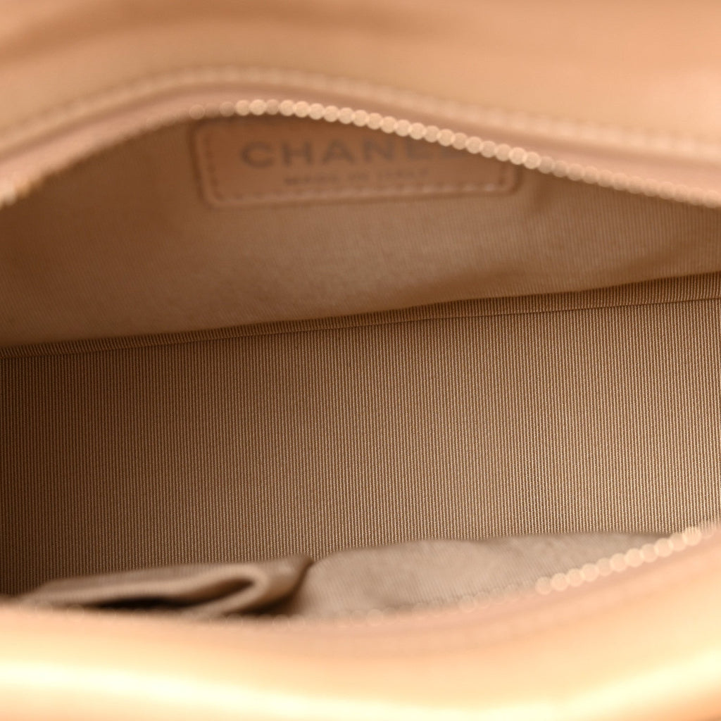 Aged Calfskin Quilted New Medium Gabrielle Hobo Beige