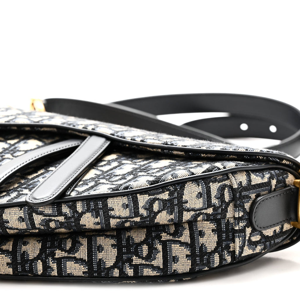 Oblique Saddle Bag With Strap Blue