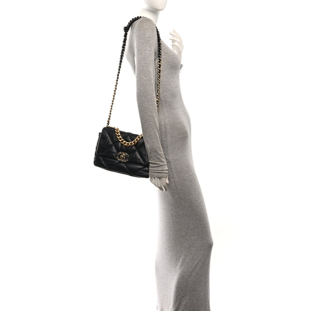 Lambskin Quilted Medium Chanel 19 Flap Black