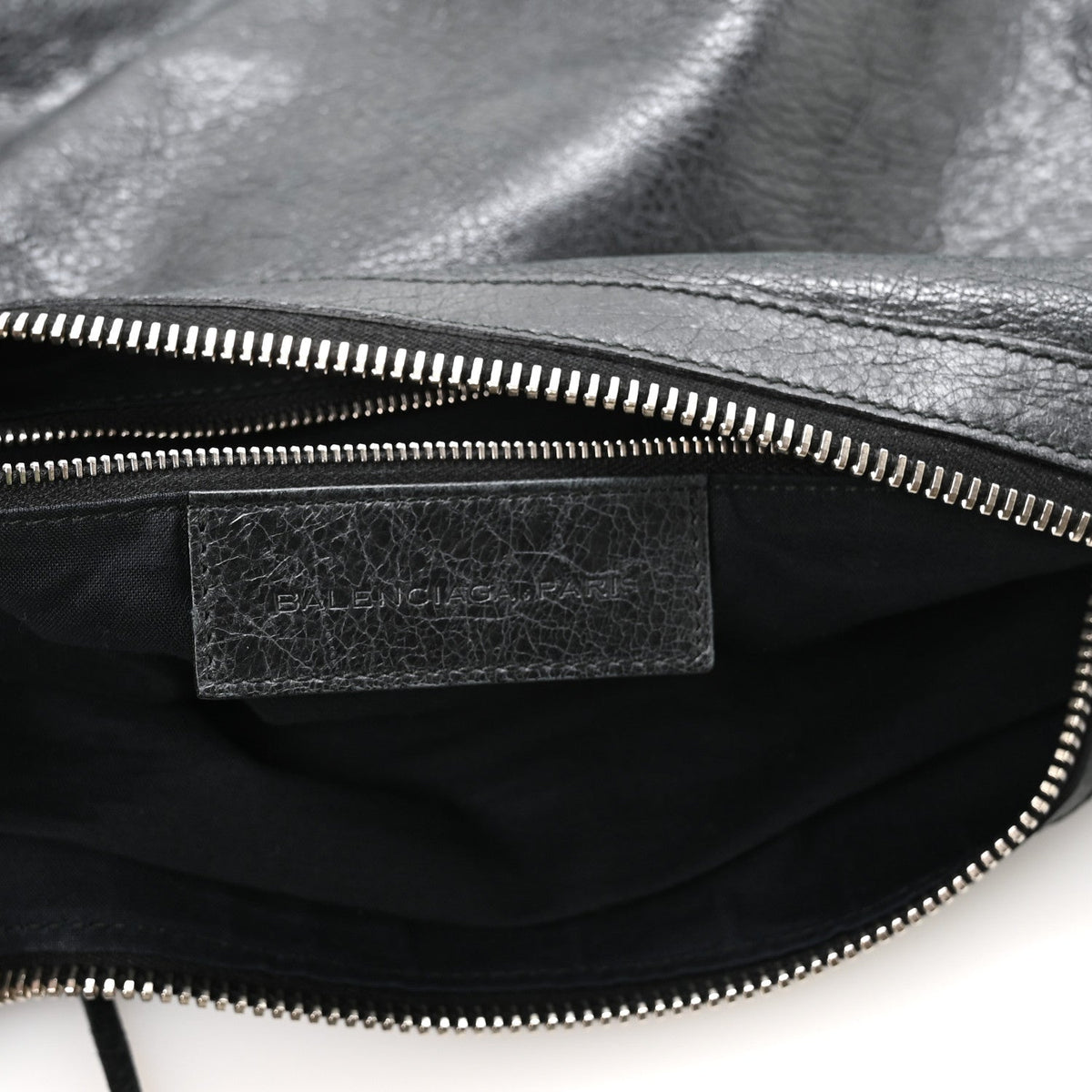 Chevre Giant 21 Silver Hardware Day Hobo Black