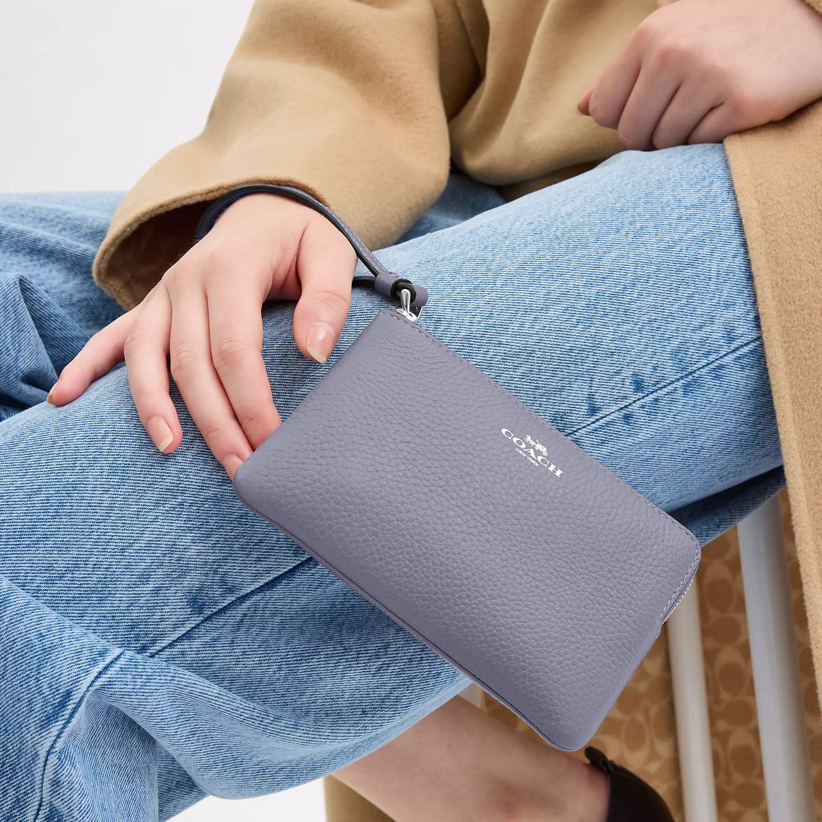 Coach Outlet Corner Zip Wristlet